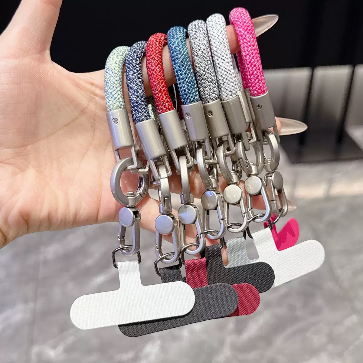 Universal Keychain Lanyard Met - огляд і ціна Phone Accessories Keychain